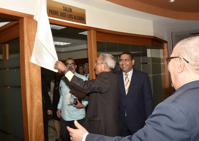 Salon Jose Luis Aleman Mepyd - (12)