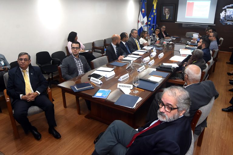 FIES - impacto de las sobre tasa de reemplazo y cobertura de vejez - 06