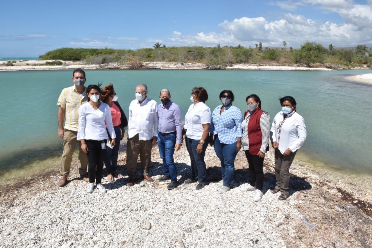 Editorial de Acento valora las políticas de territorialización del Ministerio de Economía, Planificación y Desarrollo como decisiones opuestas a la histórica concentración de la inversión pública