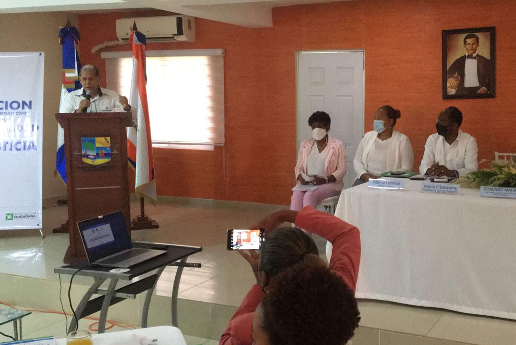 El viceministro de Ordenamiento Territorial y Desarrollo Regional, Domingo Matías, valoró el POMT como el instrumento idóneo para racionalizar el territorio y frenar las afectaciones del cambio climático en la zona.