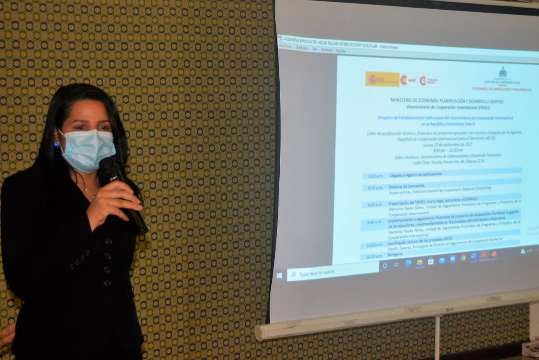 La directora de Cooperación Bilateral, Rosanna Arias, informó que el objetivo de la iniciativa es fortalecer la capacidad de las sectoriales en la preparación y presentación de la justificación técnica y financiera al cierre de los proyectos financiados con recursos otorgados por la AECID.