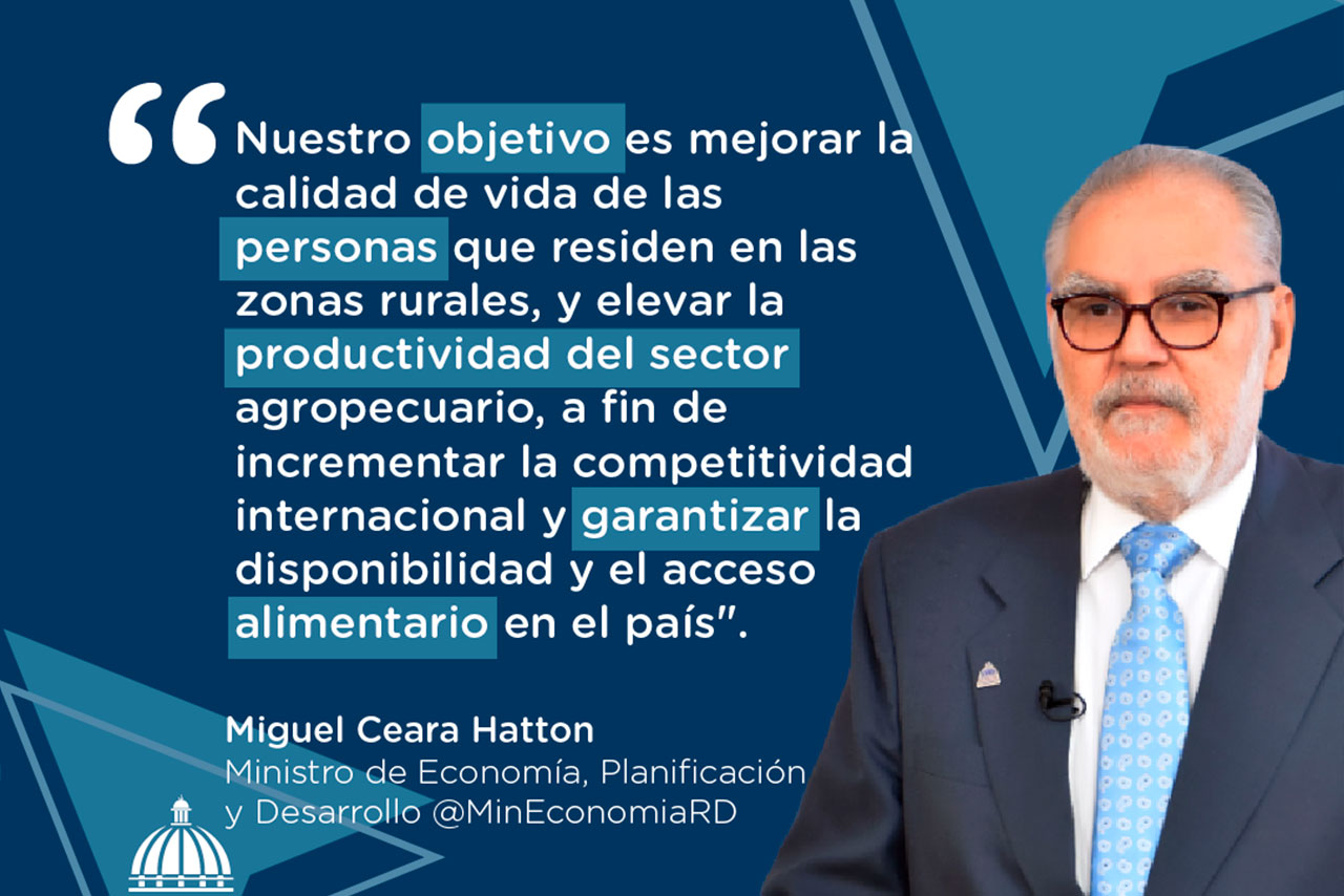 El ministro de Economía, Planificación y Desarrollo, Miguel Ceara Hatton, en la conferencia magistral en el Congreso Nacional de Productores Agropecuarios, organizado por CONFENAGRO.