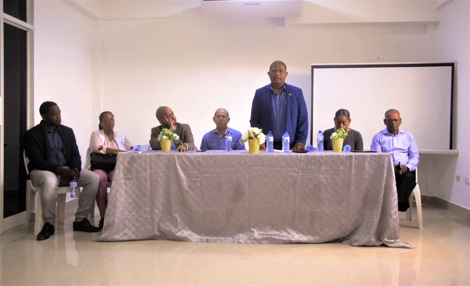 El acalde de Guerra, Francisco Rojas García, agradeció el apoyo de los técnicos del Ministerio de Economía en los procesos de acompañamiento sobre el Sistema Nacional de Planificación e Inversión Pública. 