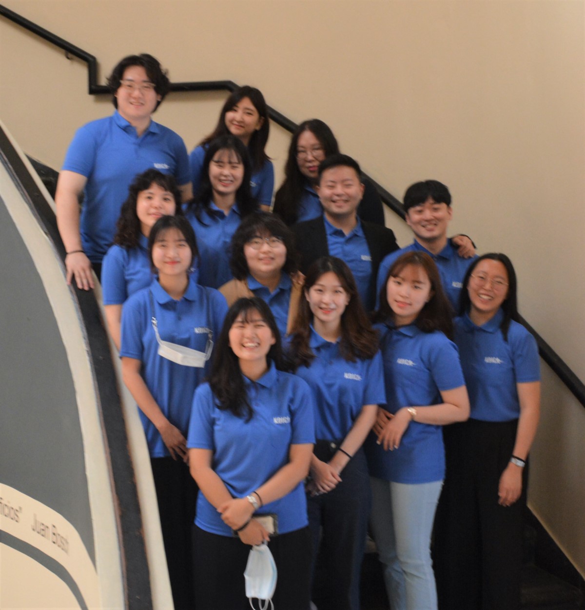 Entrega de Voluntareados de Corea