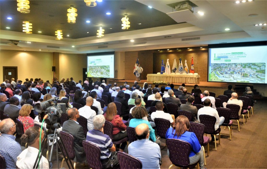 Conferencia Domingo Matías en el XX Congreso Dominicano 