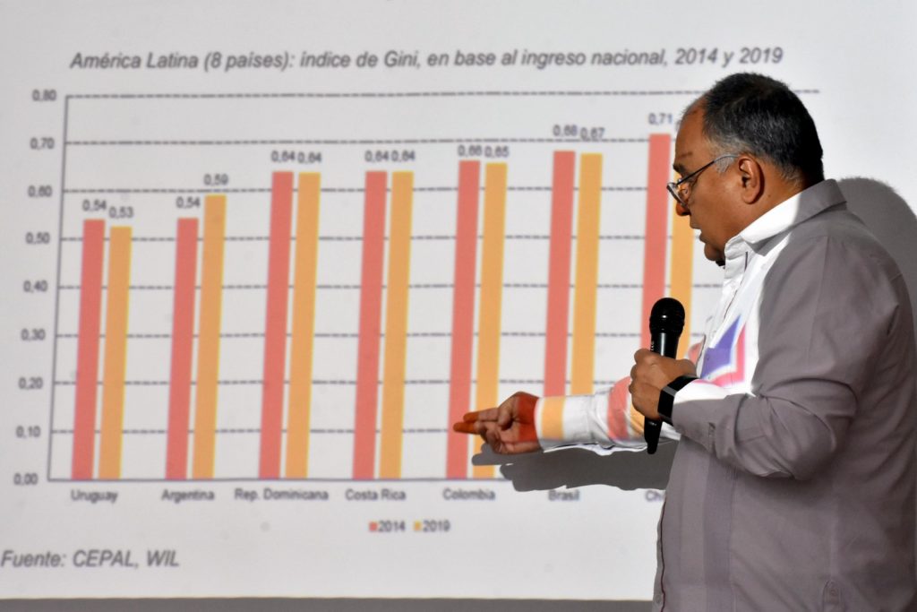 El director de la División de Estadísticas de la Comisión Económica para América Latina y el Caribe  Rolando Ocampo, explica la importancia de la medición y los indicadores para el diseño de políticas públicas que impulsen el desarrollo.