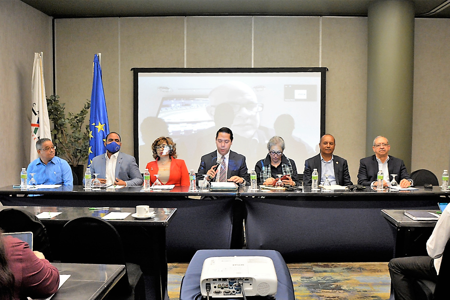 El taller de capacitación se realiza en el marco de programa de cooperación binacional RD-Haití, financiado por la UE.