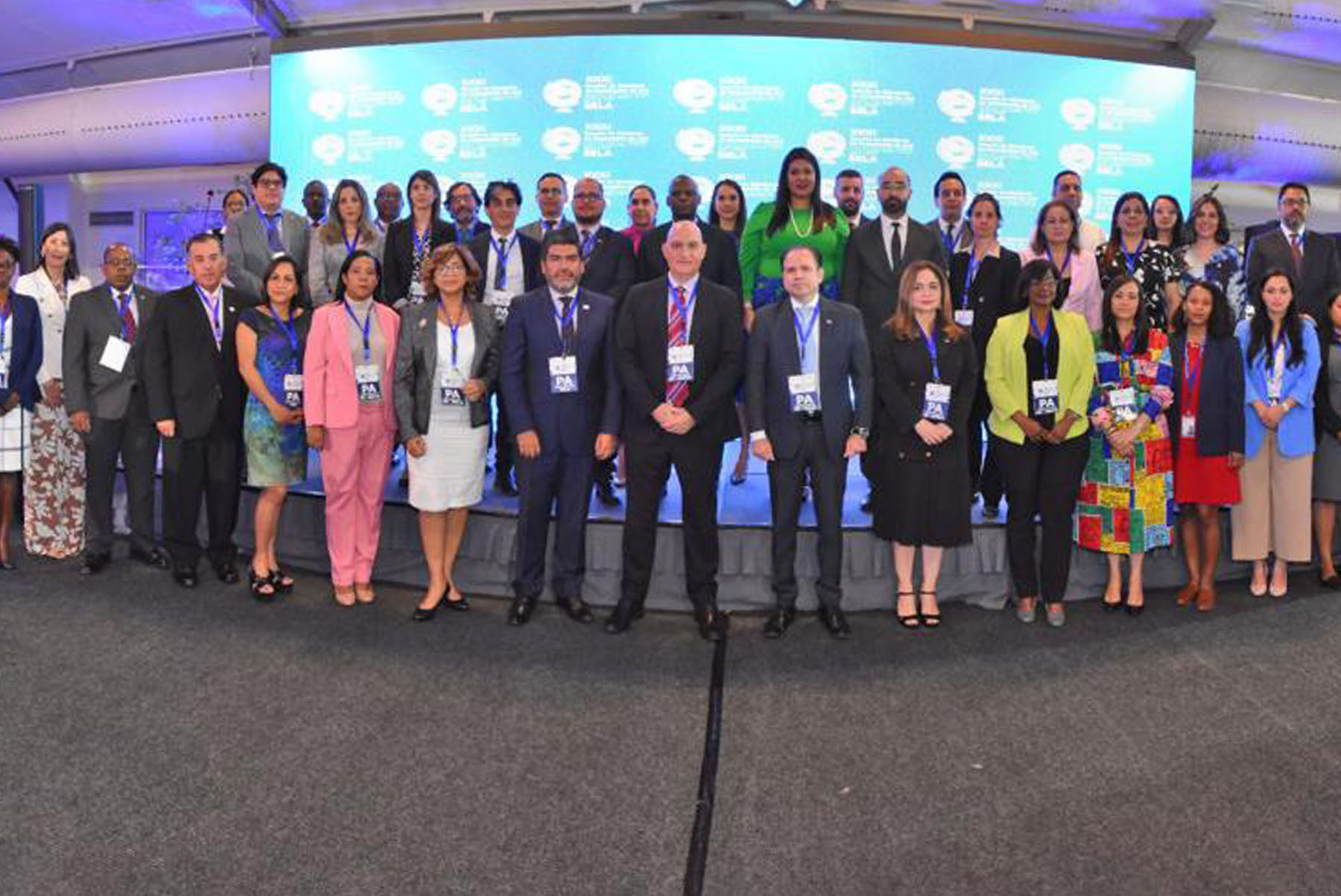 Foto oficial de participantes