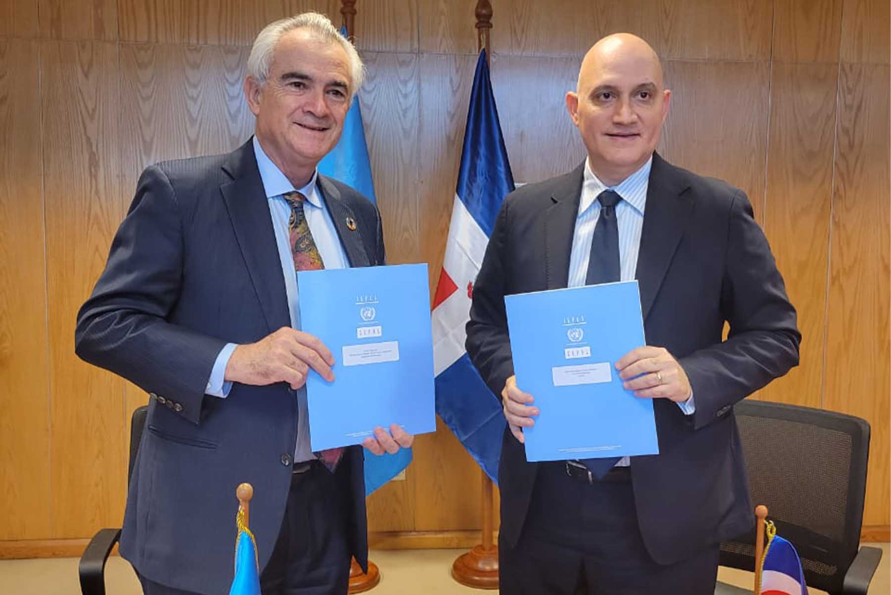 Ministro de Economía y secretario ejecutivo de CEPAL