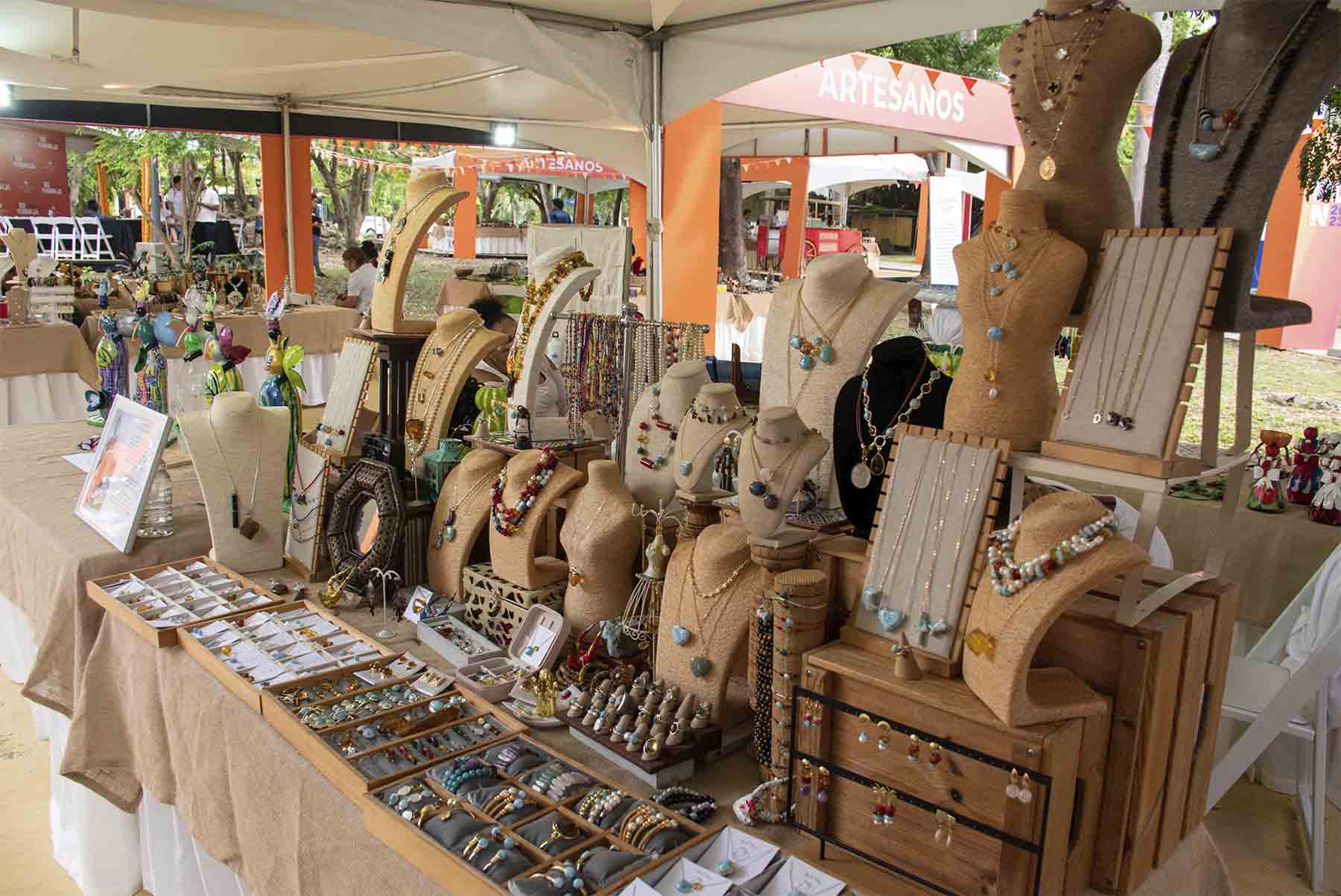 Viceministro Alexis Cruz destaca potencial y avances de la industria cultural en RD