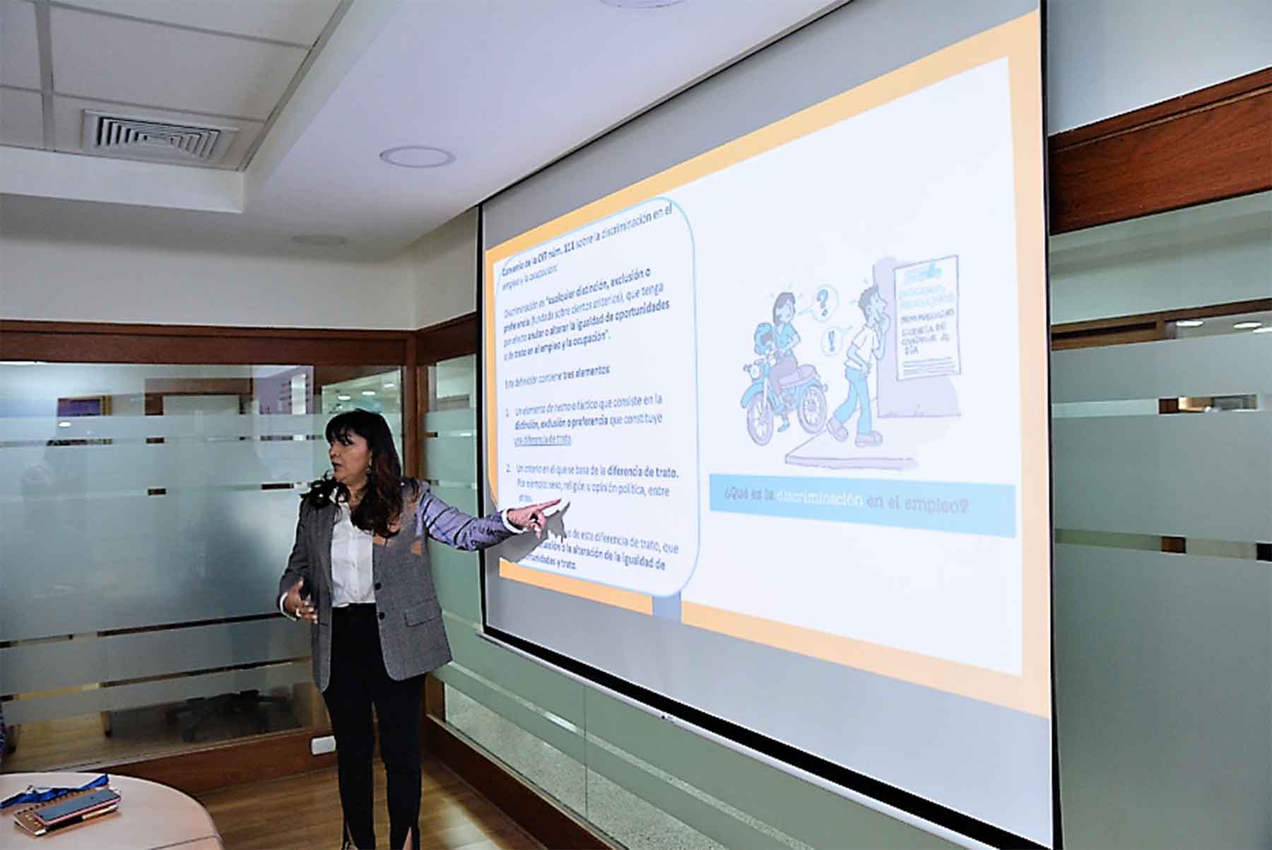 Charla Igualdad de Género RRHH Carlos Campillo