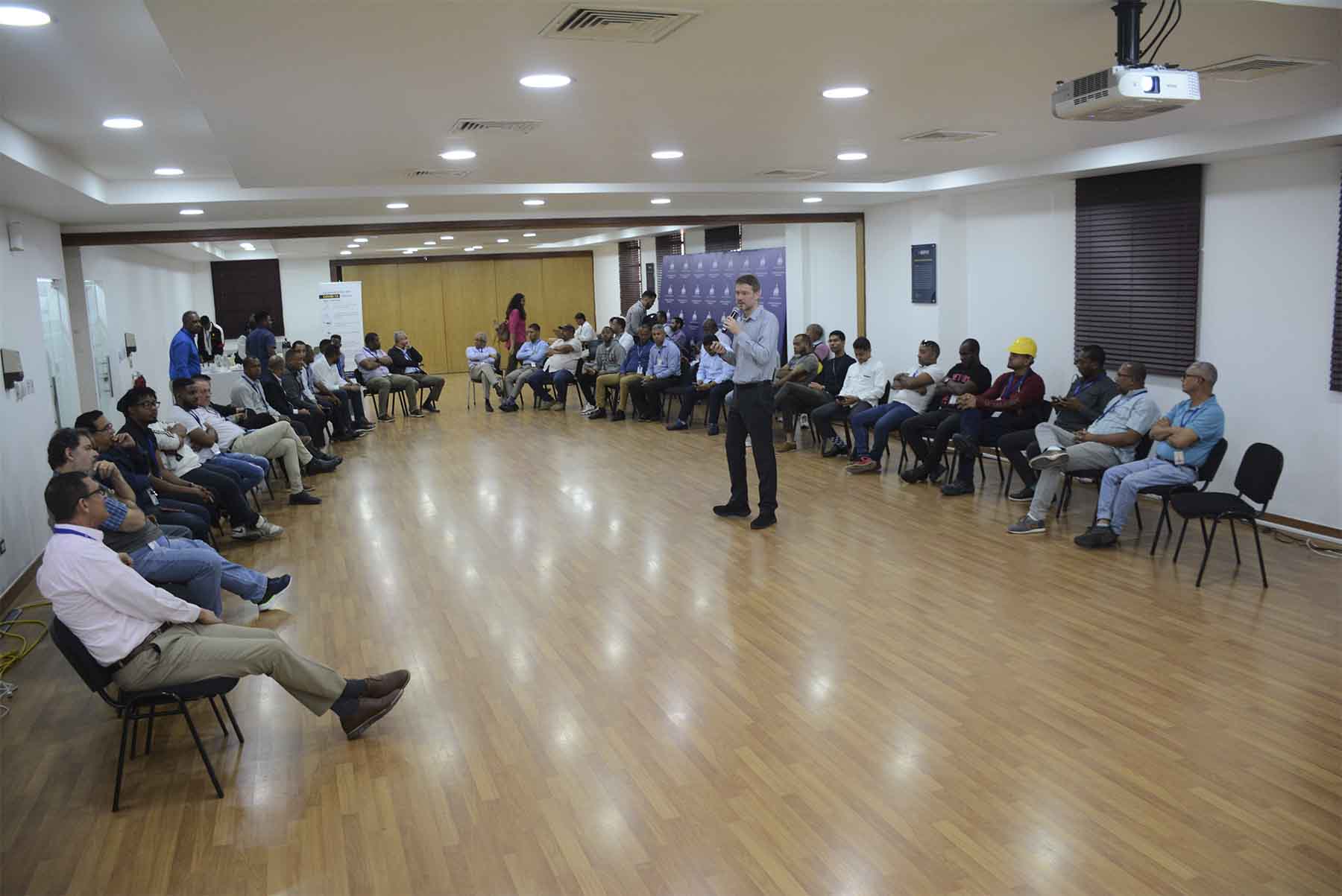 Charla sobre Partenidd y Masculinidad