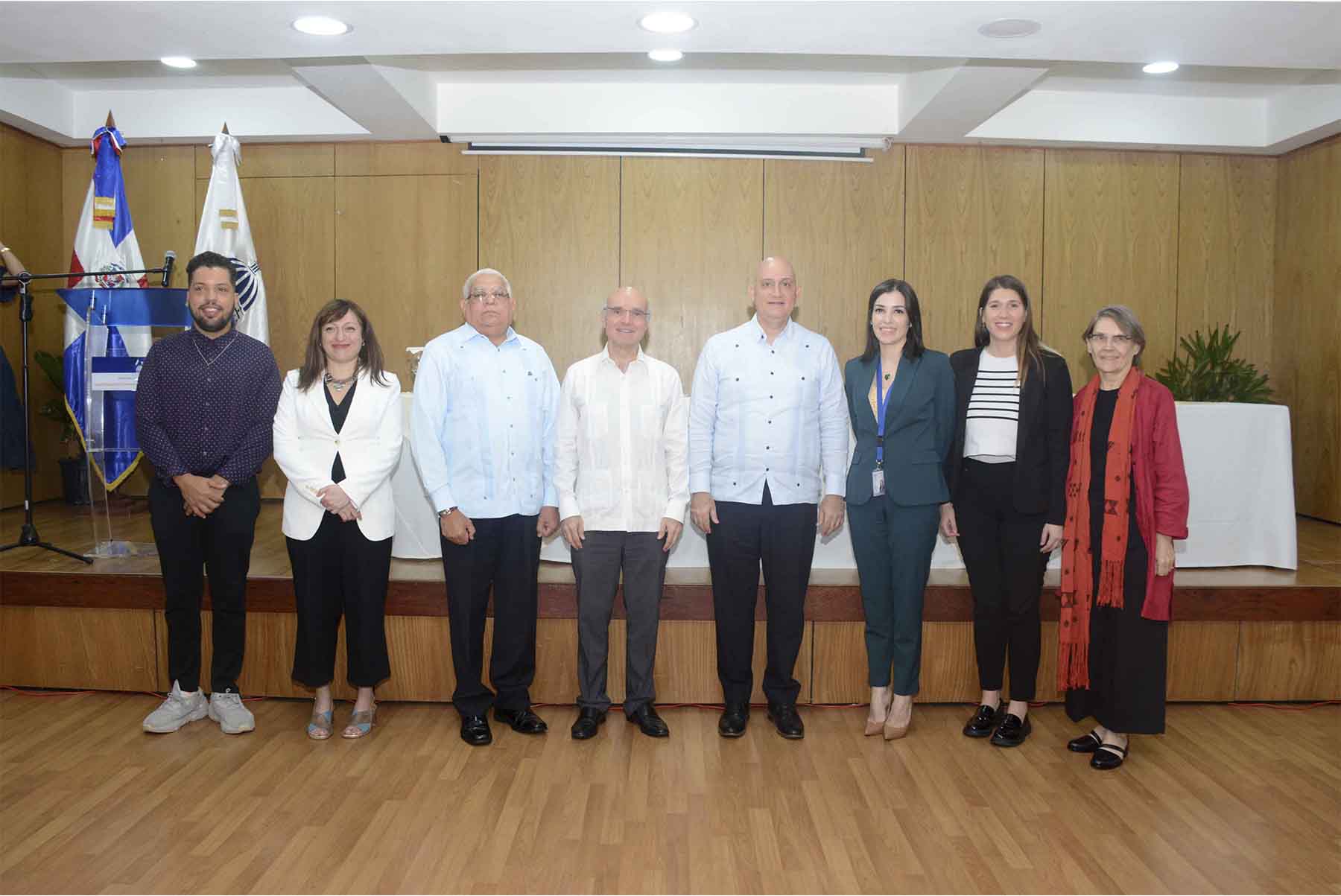 Ministerio de Economía y CEPAL