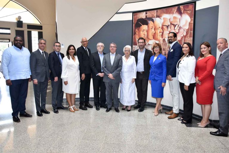 Ministerio de Economía y DIGEIG