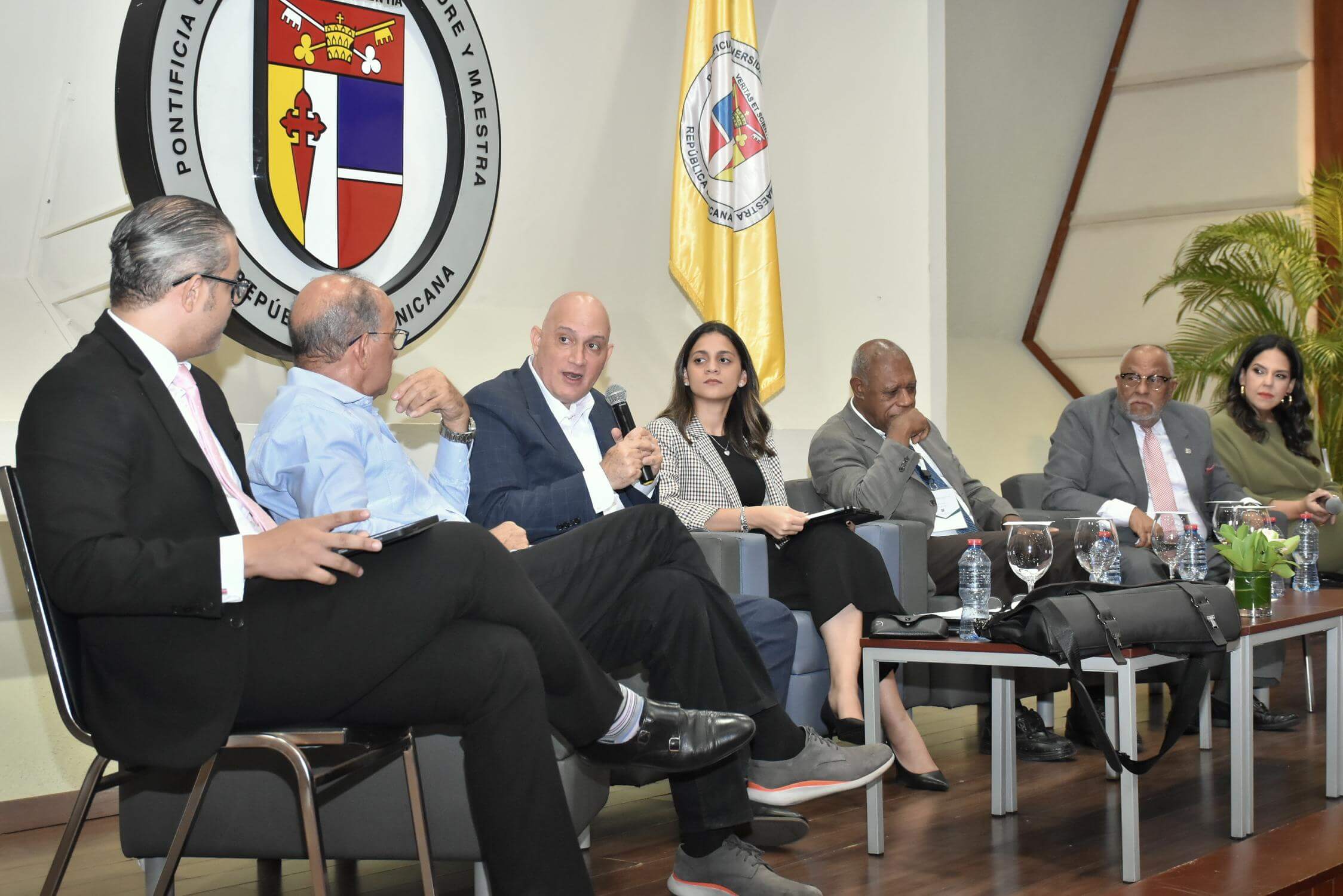 PAVEL ISA CONTRERAS PACTO DEL AGUA CONVERSATORIO PUCAMAIMA