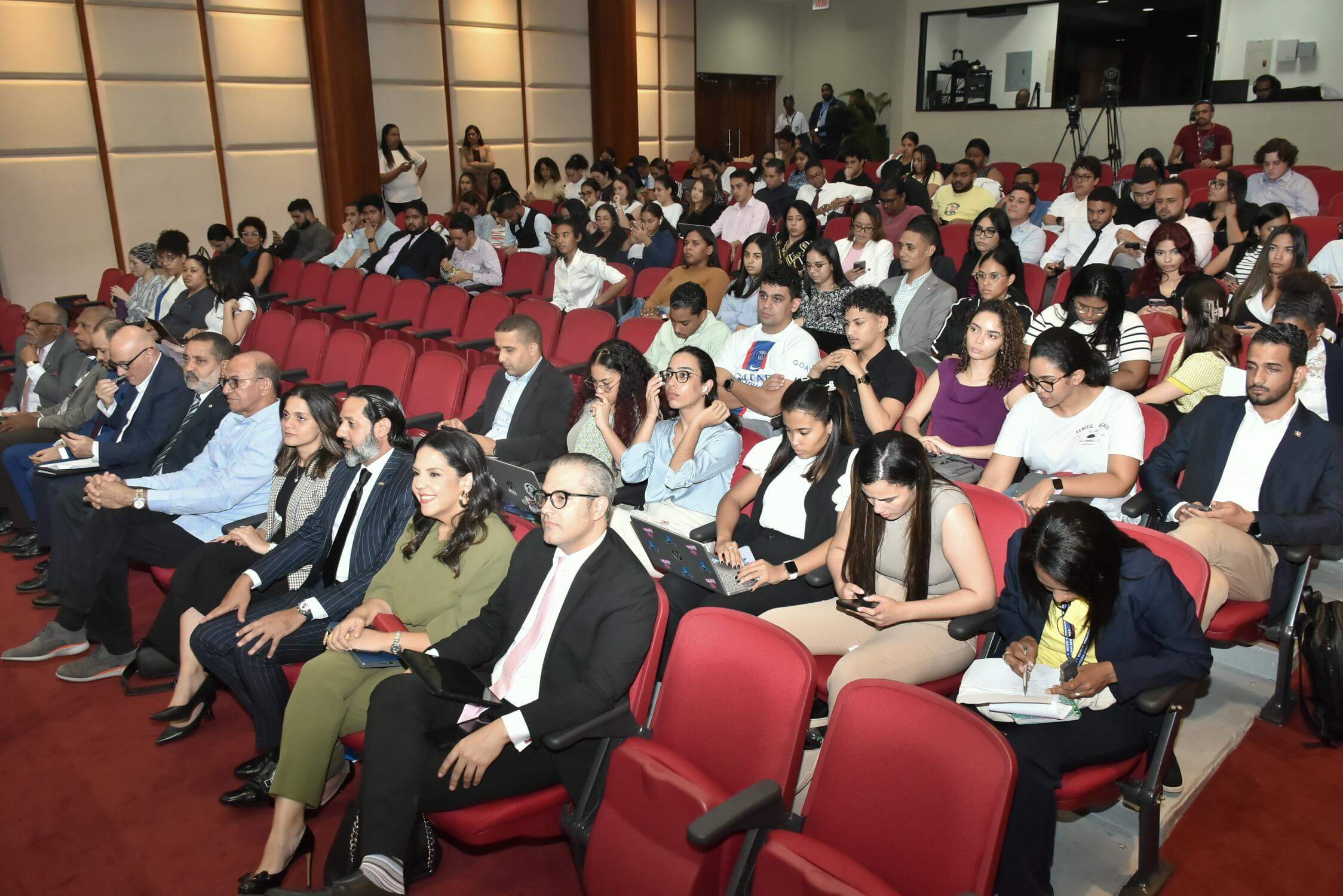 PAVEL ISA CONTRERAS PACTO DEL AGUA CONVERSATORIO PUCAMAIMA