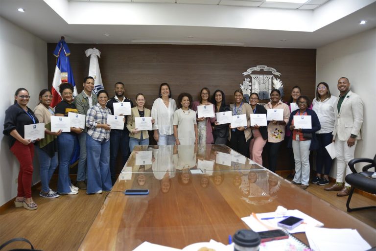 Cierre de curso de redacción general e informes técnicos