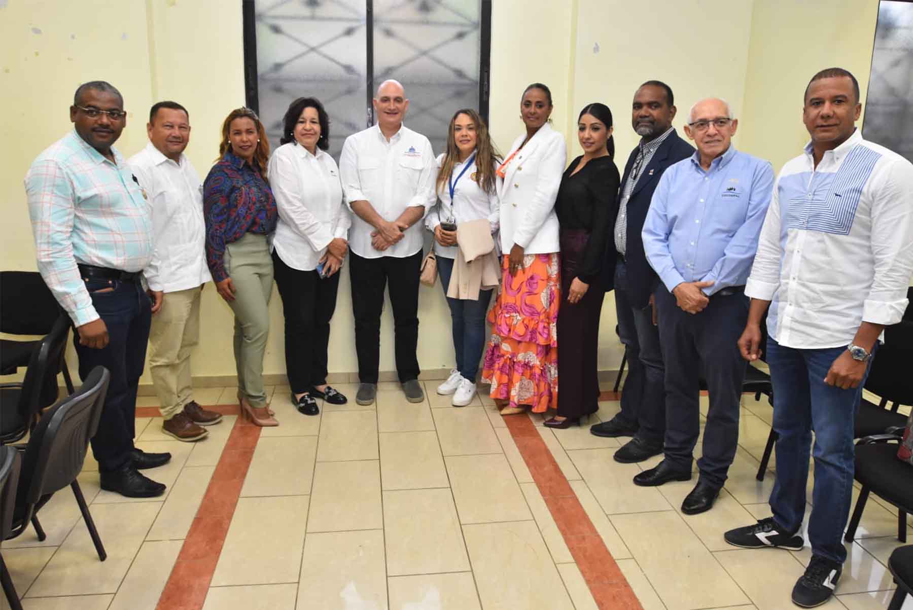 DD encuentro Obispo La Altagracia