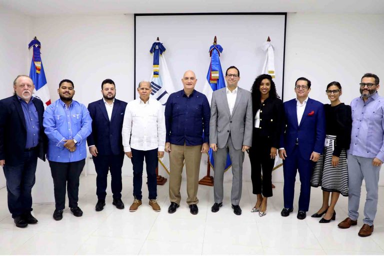 Firma de acuerdo entre SD2050 y DGAPP