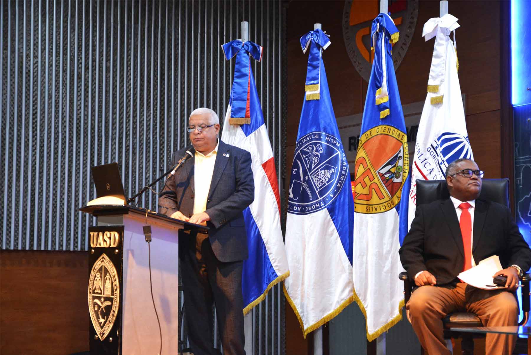 CCPIP del Ministerio de Economía y la UASD