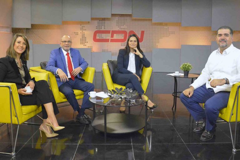 El director de Políticas de Desarrollo de la Zona Fronteriza destaca los logros en Pedernales