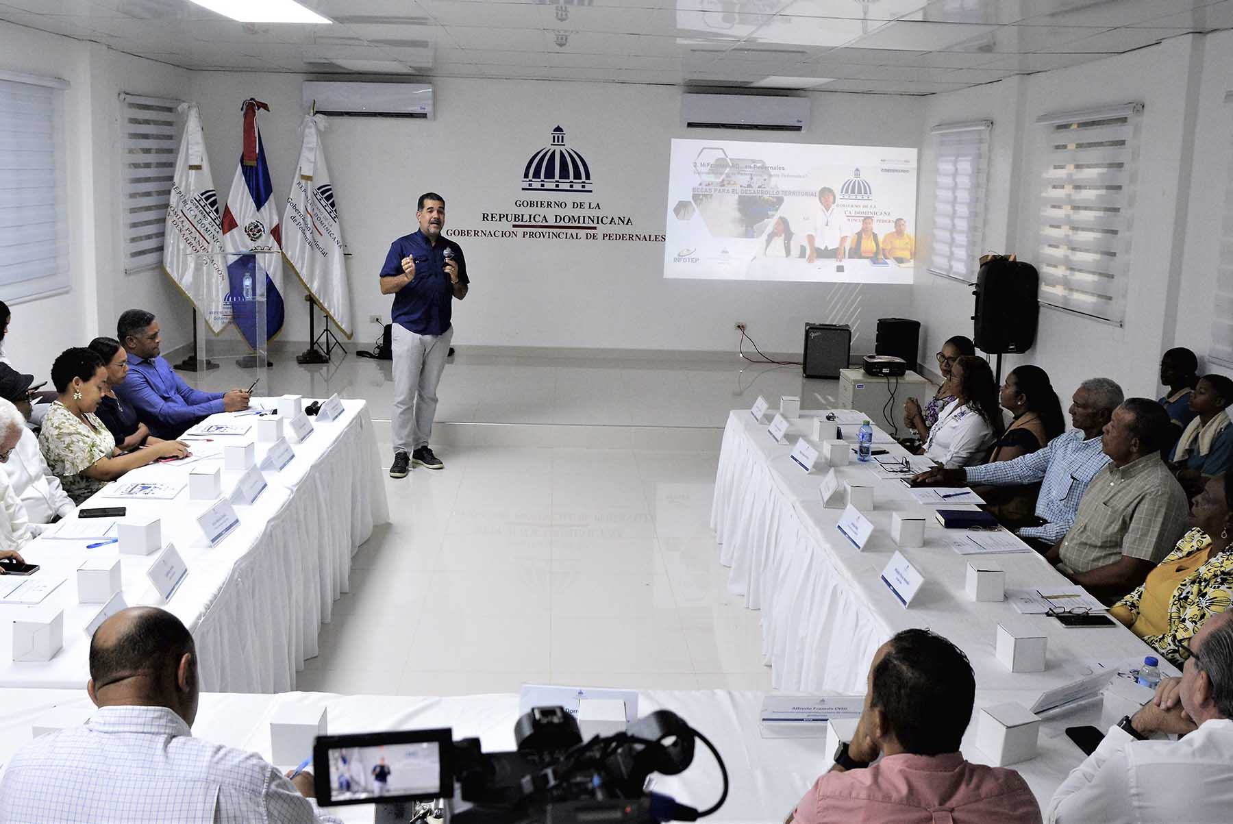 Encuentro con Sociedad Civil Pedernales