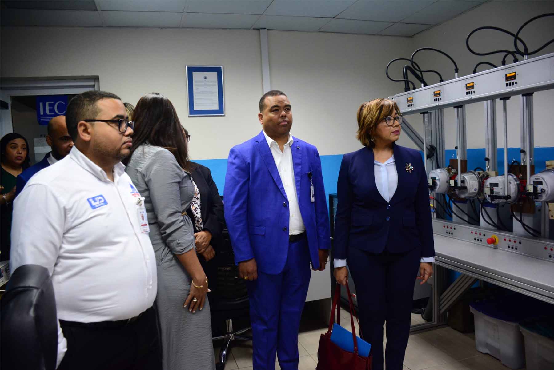 Entrega de equipo INDOCAL