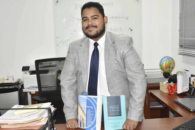 Entrevista al director jurídico