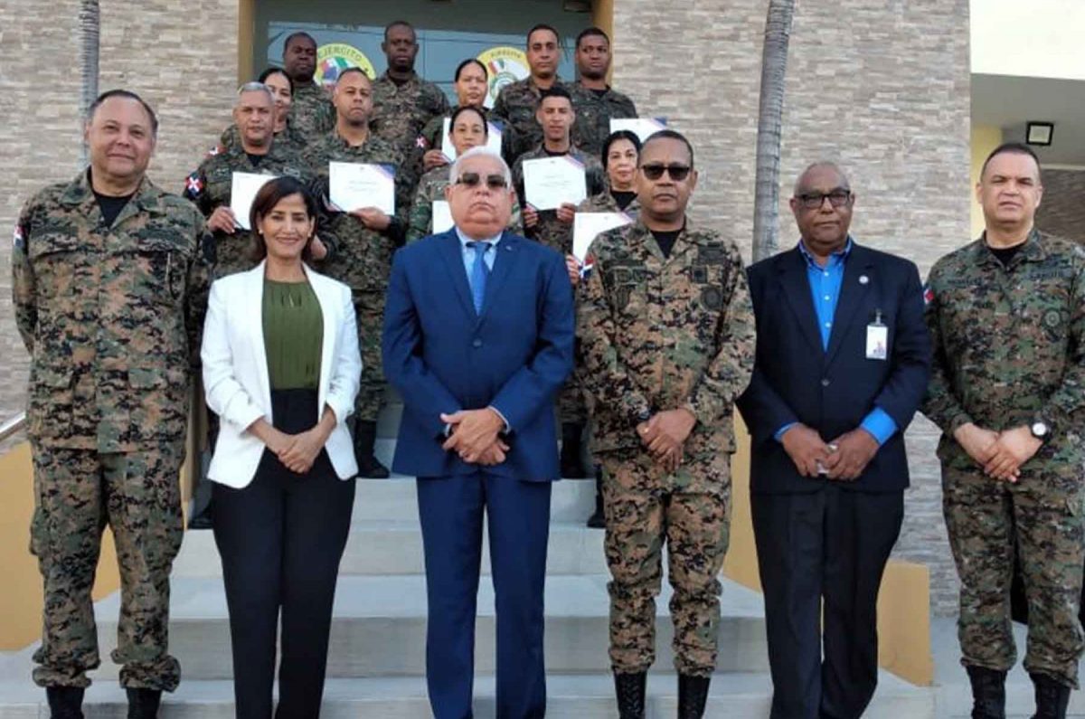 Entrega Certificados Ejército Nacional CCPIP