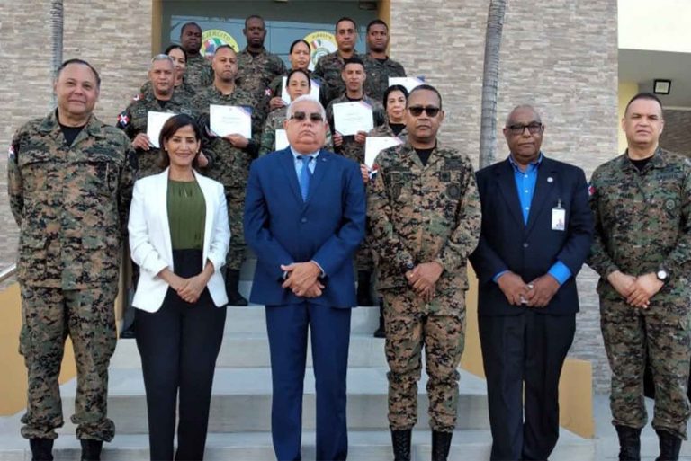 Entrega Certificados Ejército Nacional CCPIP