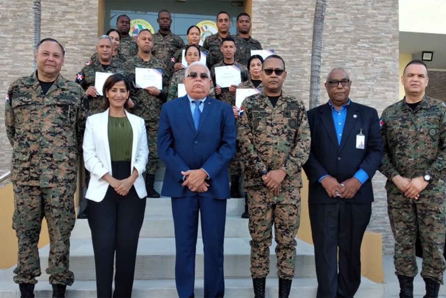 Entrega Certificados Ejército Nacional CCPIP