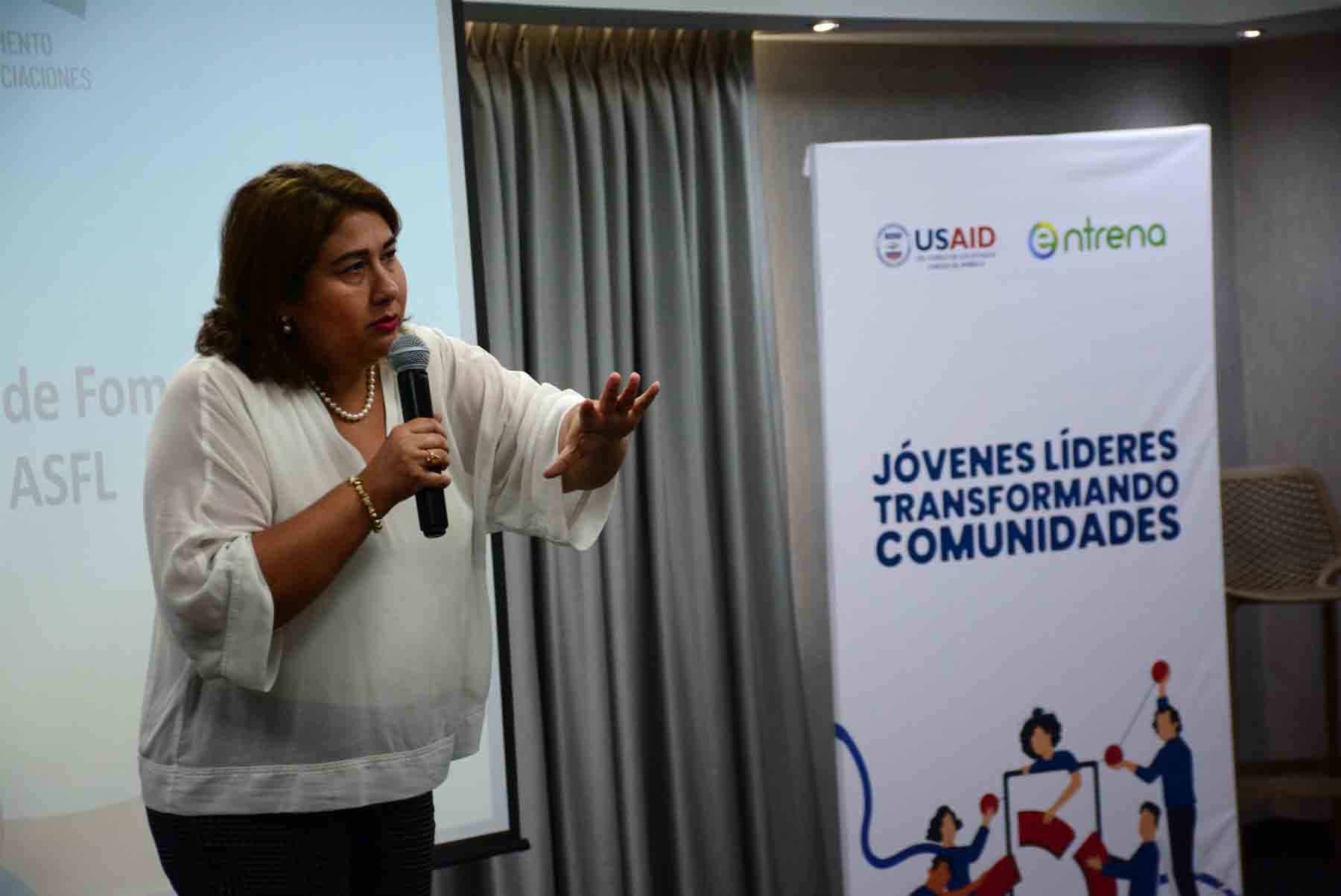 CASFL participa encuentro lideres juveniles de la USAID