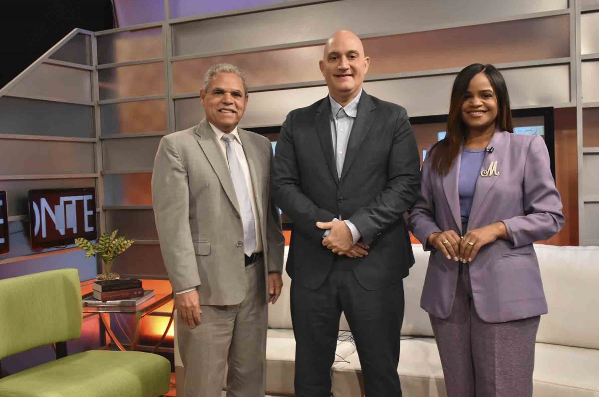 PAVEL ISA CONTRERAS EN UNO + UNO