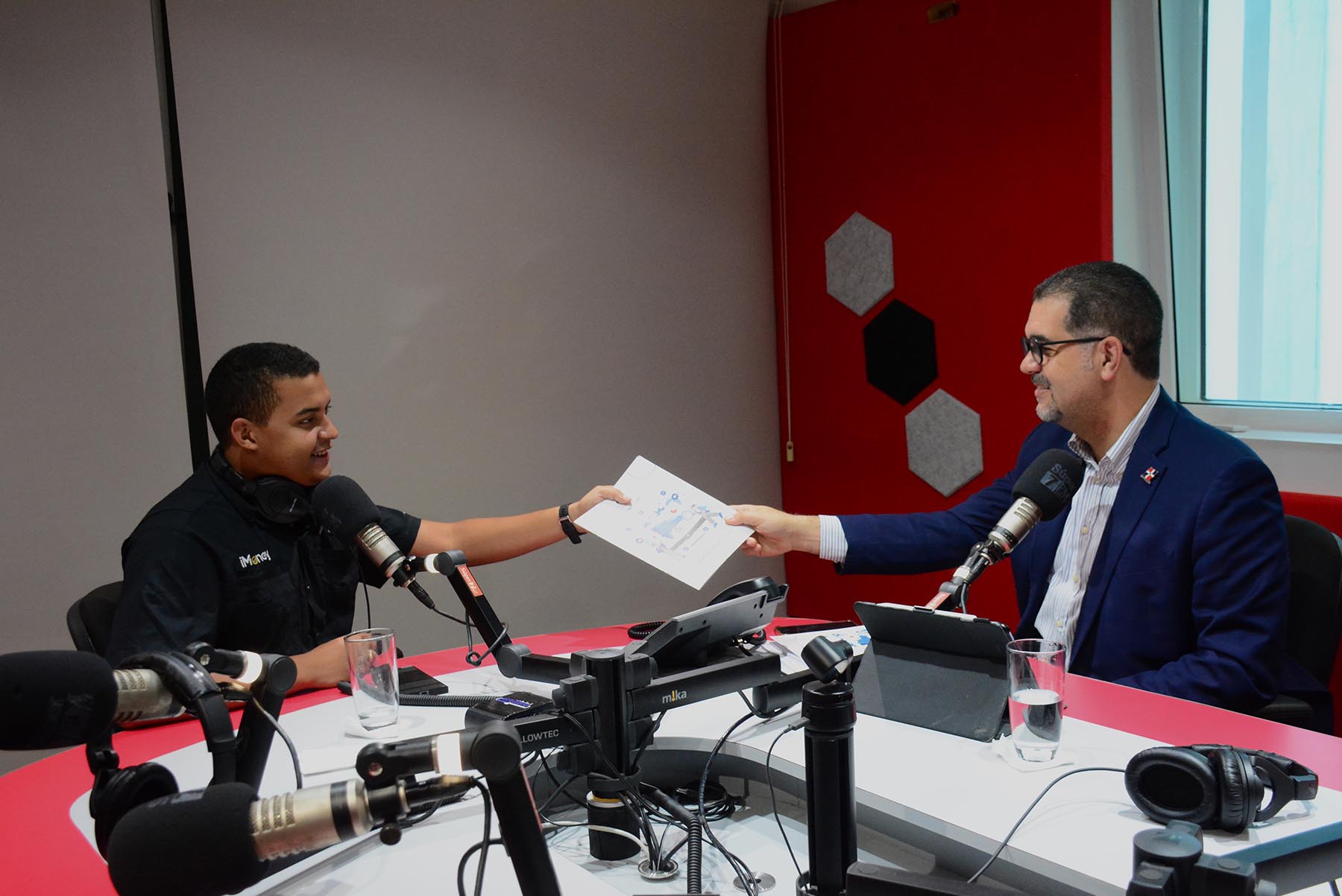 entrevista Erick Dorrejo programa I Money Super 7