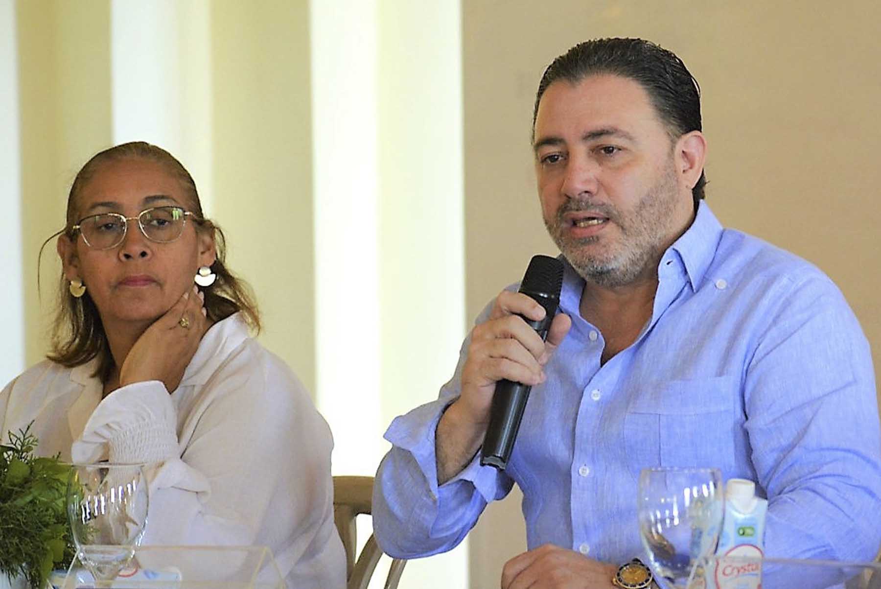 Ministerio de Economía, INAPA y AFD