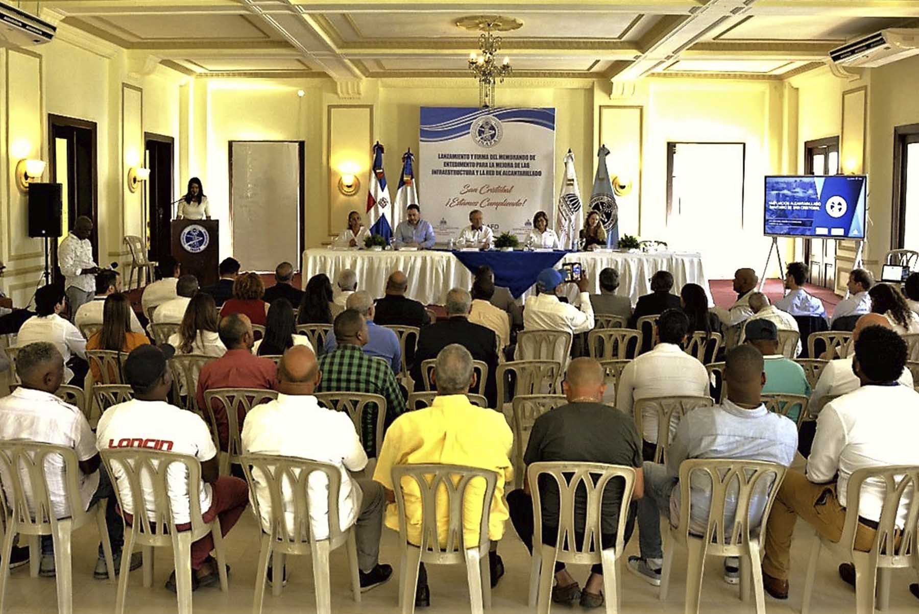 Ministerio de Economía, INAPA y AFD