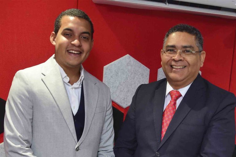 ALEXIS CRUZ - Entrevista en LA SUPER 7