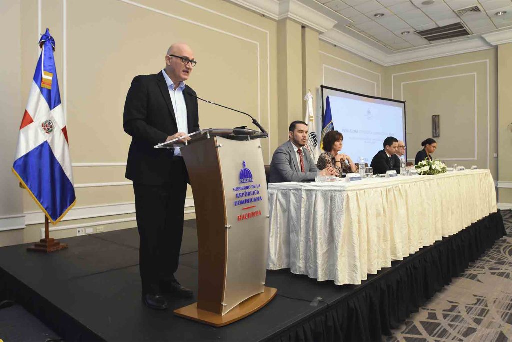 Taller y Lanzamiento de Evaluacion de Clima en RD