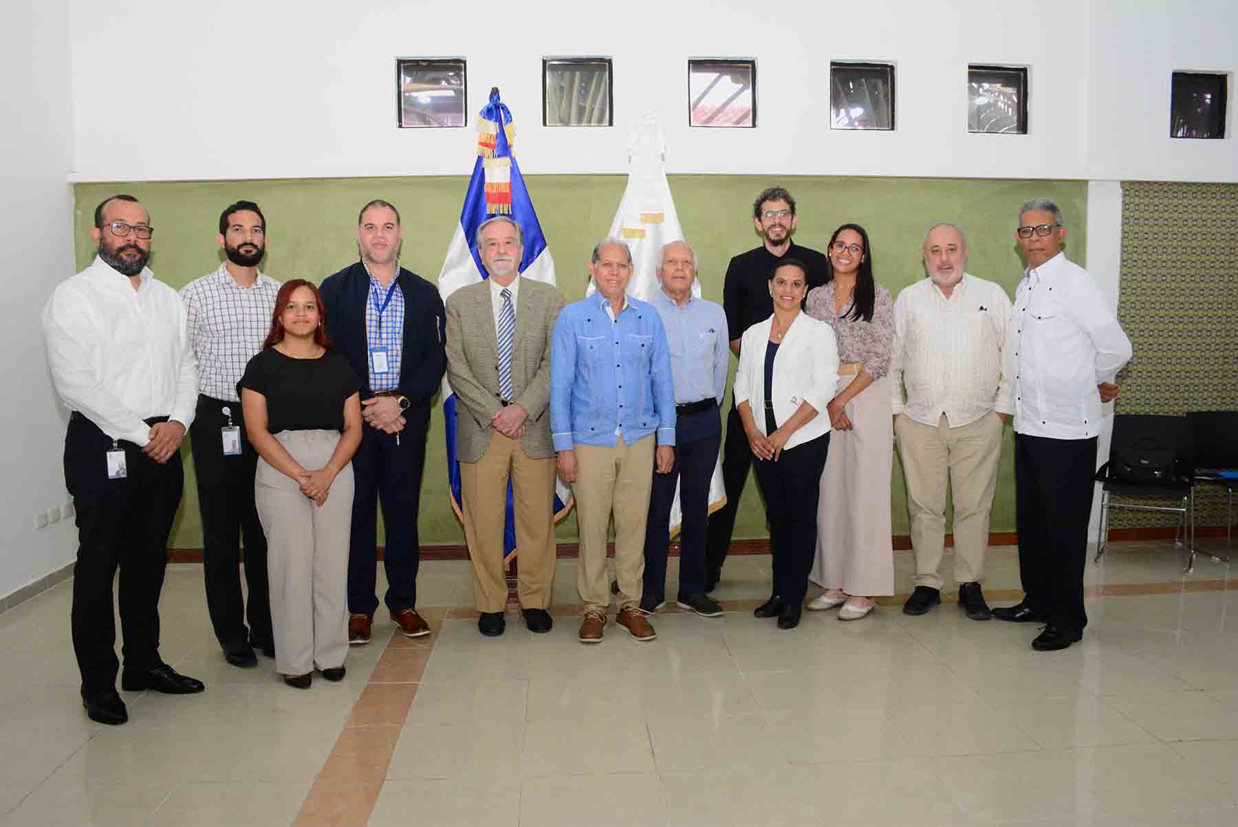 VIOTDR con representantes de LMD, FEDOMU y FEDODIM