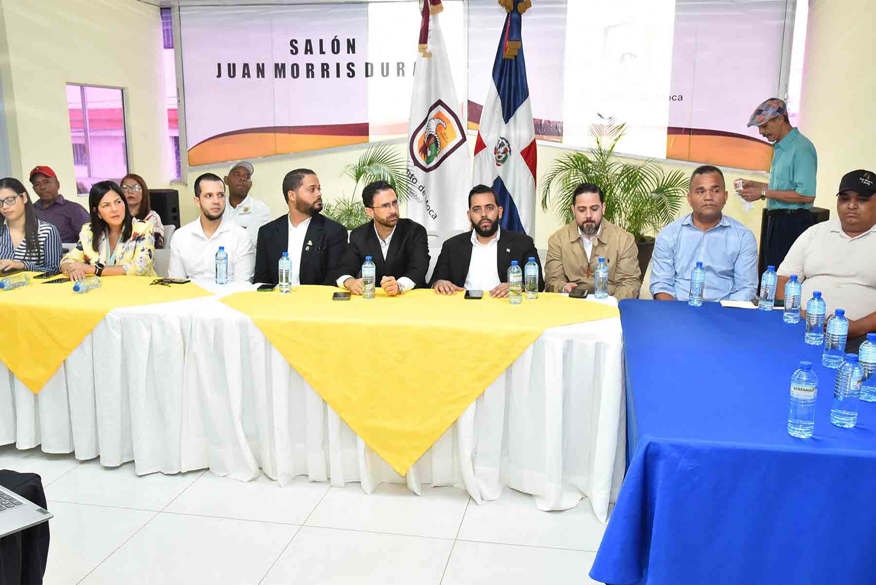 Misión del Ministerio de Economía y del PNUD visita municipio de Moca