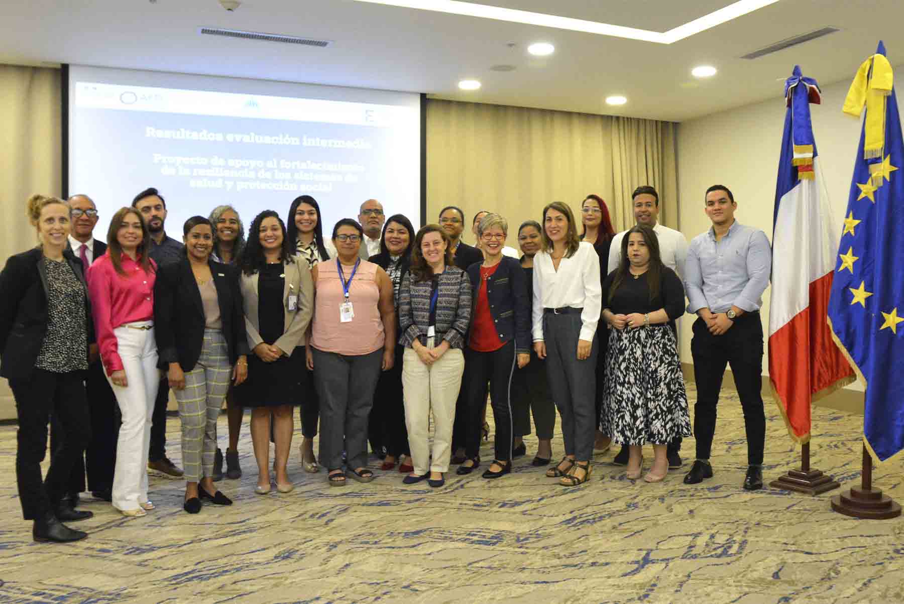 Reunión con AFD y UE para evaluar proyecto de mejora de sistemas de salud y protección social
