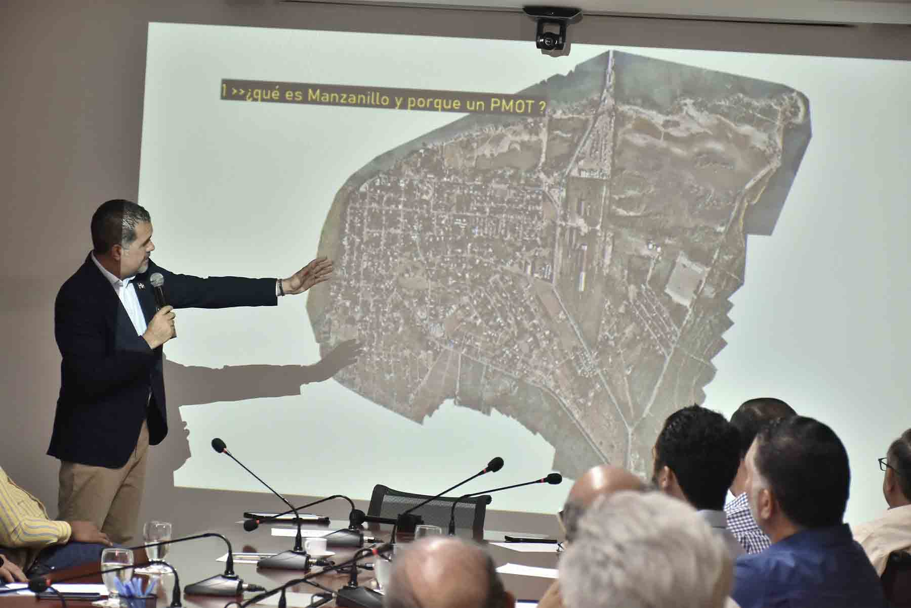 ERICK DOREJO PLA. DESARROLLO TERRITORIAL (APEDI) SANTIAGO2