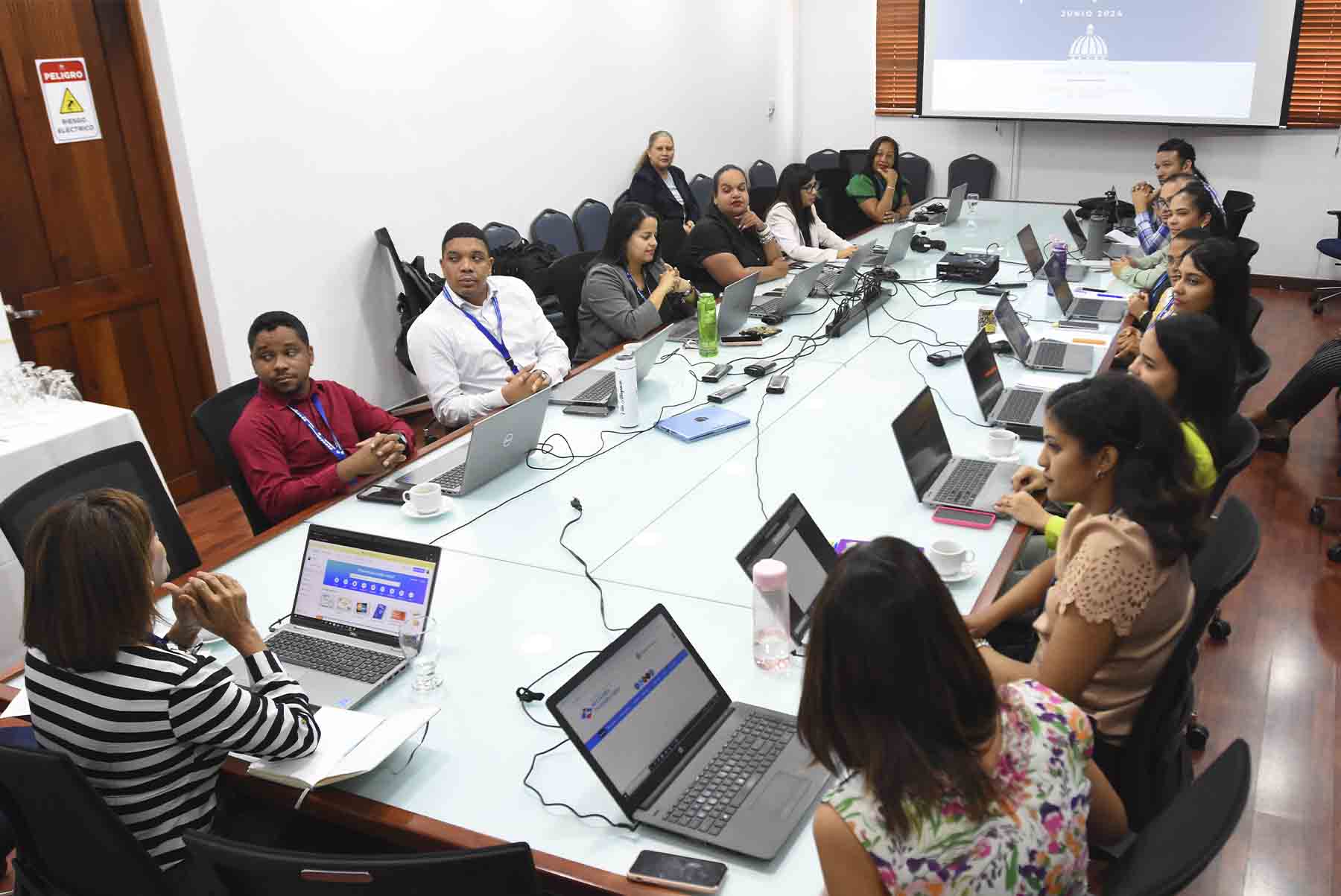 Tecnología educativa aplicada a la planificación estratégica de las políticas públicas