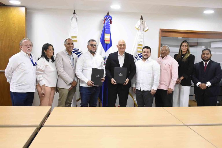 FIRMA MEPyD Y FEDA - FIRMA ACUERDO 20-50 1