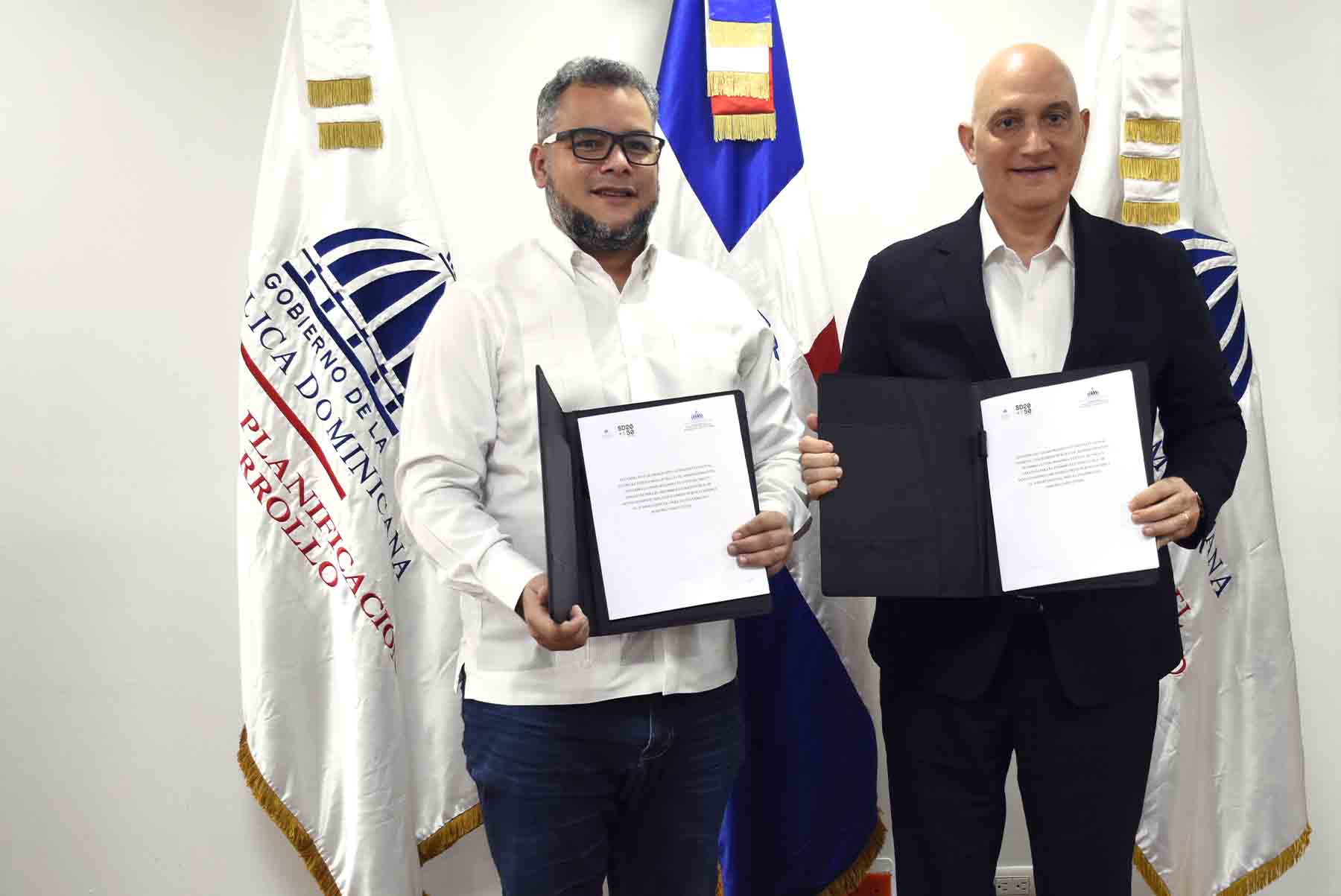 FIRMA MEPyD Y FEDA - FIRMA ACUERDO 20-50 2