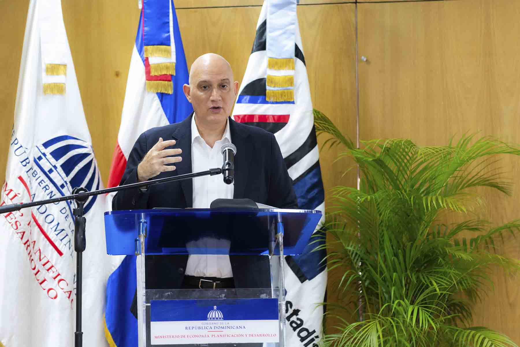 Ministerio de Economía y ONE presentan resultados de estudio sobre la demografía empresarial formal para fortalecer políticas públicas