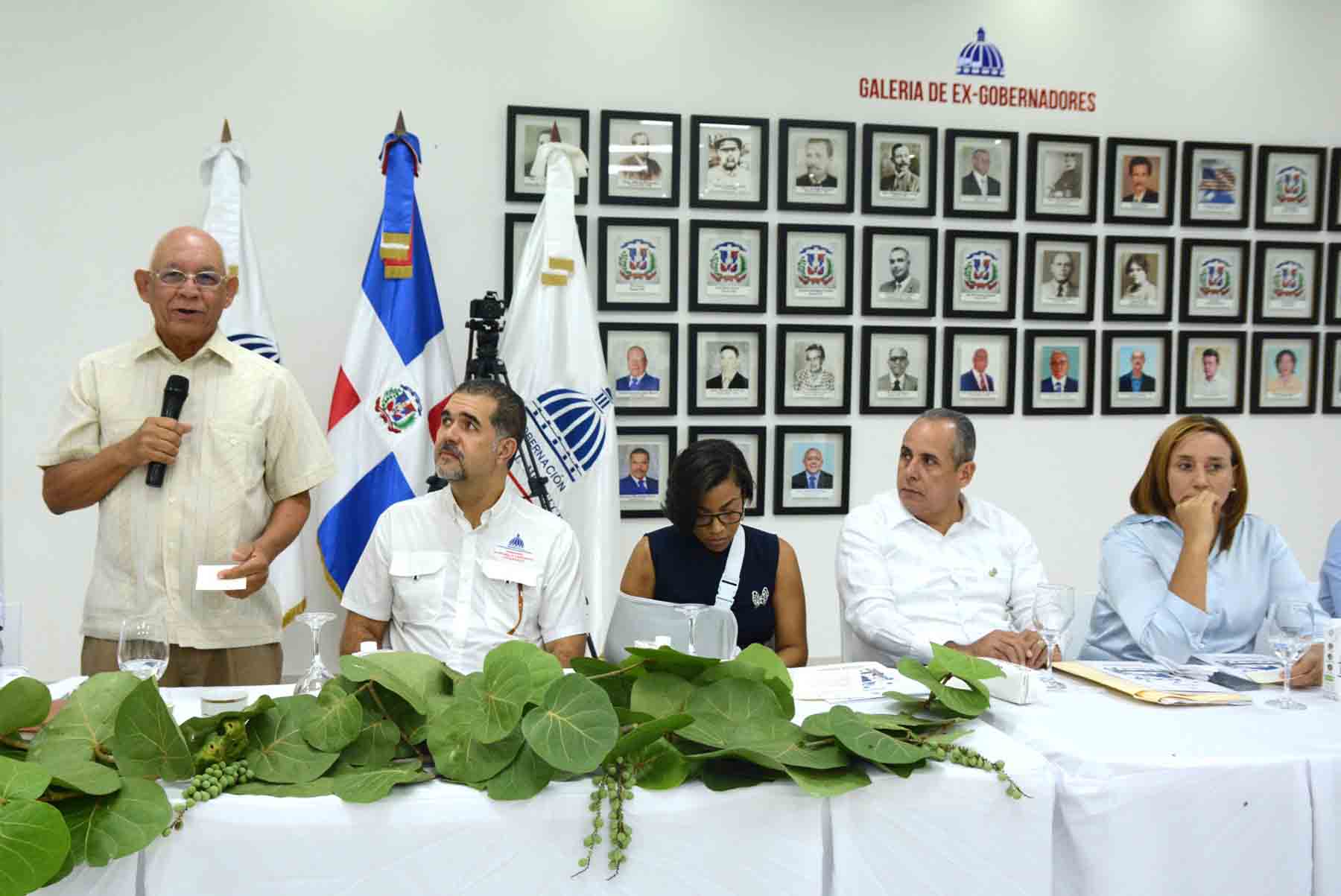 Encuentro Alcaldes Montecristi DPDZF1