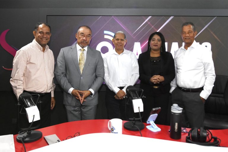 Entrevistado en el progra A DIARIO, DE RCC MEDIA