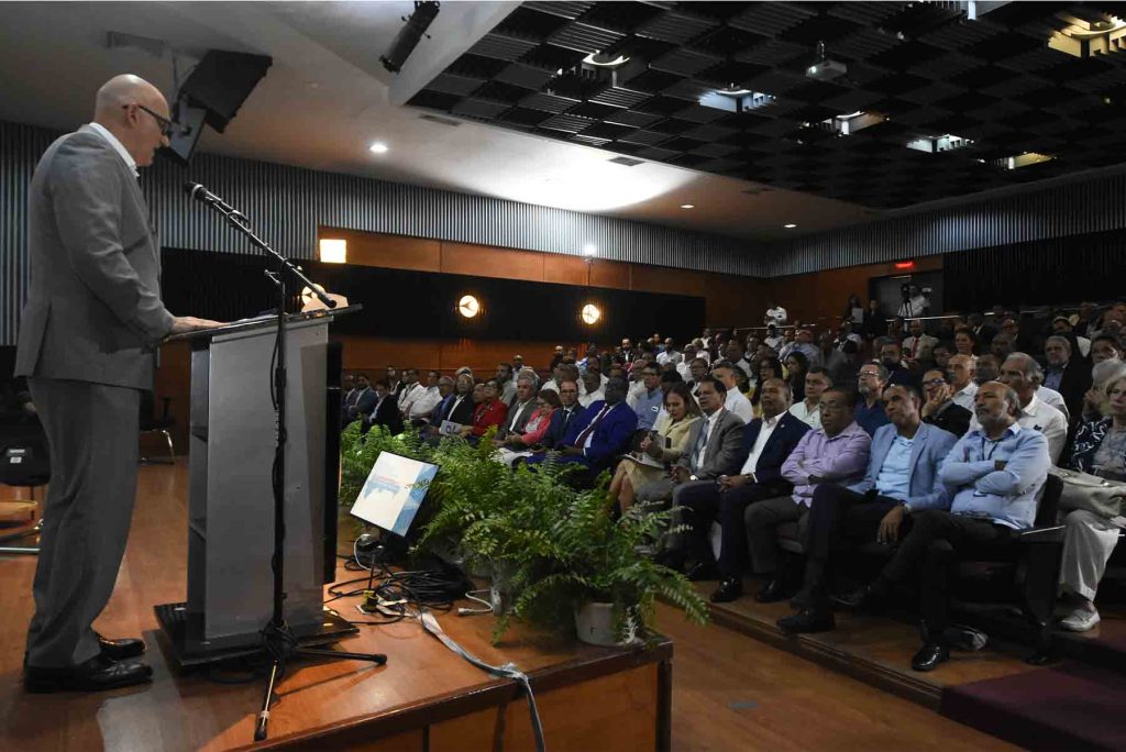 Ministro de Economía cita los impactos de la tecnificación de riego en el desarrollo económico1