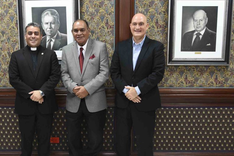 Ministro de Economía valora que las políticas públicas